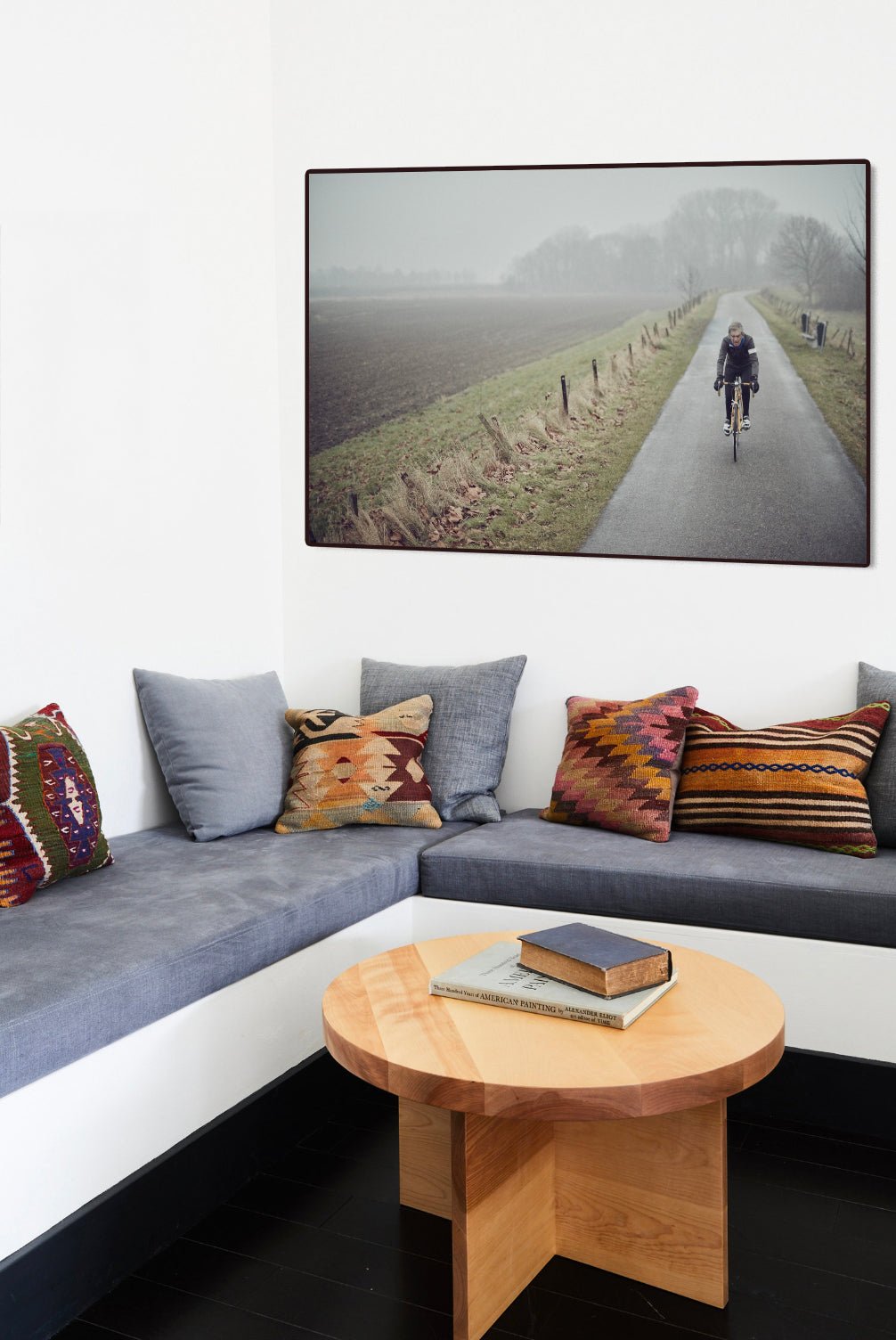 Detailfoto van de 'Bikes & Dikes' Nederlandse wielerfotografie met een op maat gebouwde stalen fiets (gebouwd rond een jaren-80 Gazelle-frame) - wielrennen wanddecoratie door Cyclingprints.nl