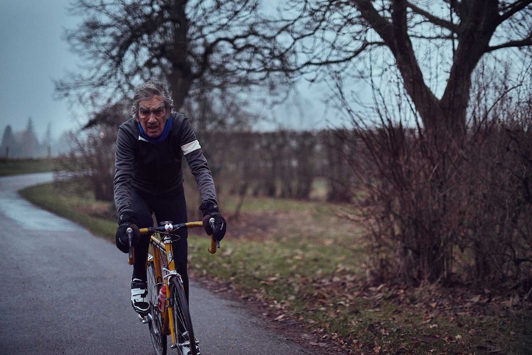 A Man of Steel - Round the Bend - Cyclingprints.nl