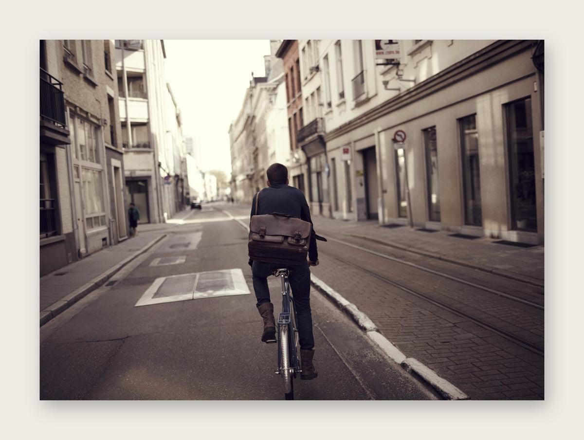 Around Town – The Commuter fine art cycling greeting card by Ryan Edy
