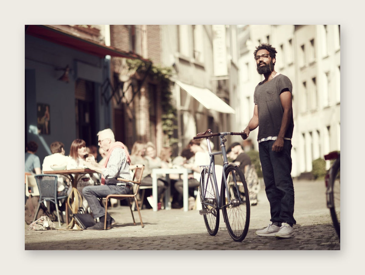 Stand Out Cycles – The Commuter fine art cycling greeting card by Ryan Edy