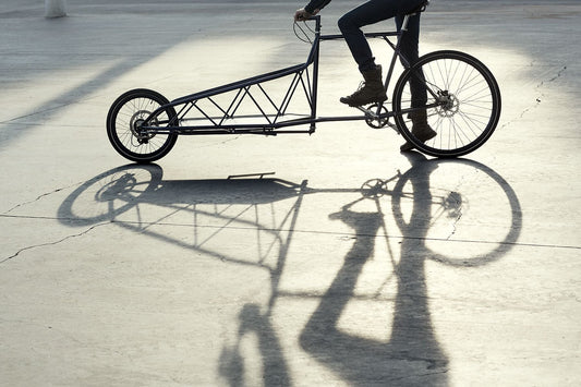 Cargo bike photography 'Gravity & Space' - Dutch cargo bike life on the bespoke Elian Cargo bike in Antwerp, fine art print by Cyclingprints.nl