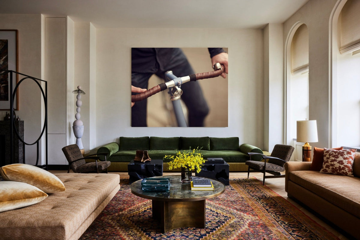 Detail shot from the 'Leather bound bars' commuter bike art showing the bespoke Elian Commuter bike - cycling wall art by Cyclingprints.nl