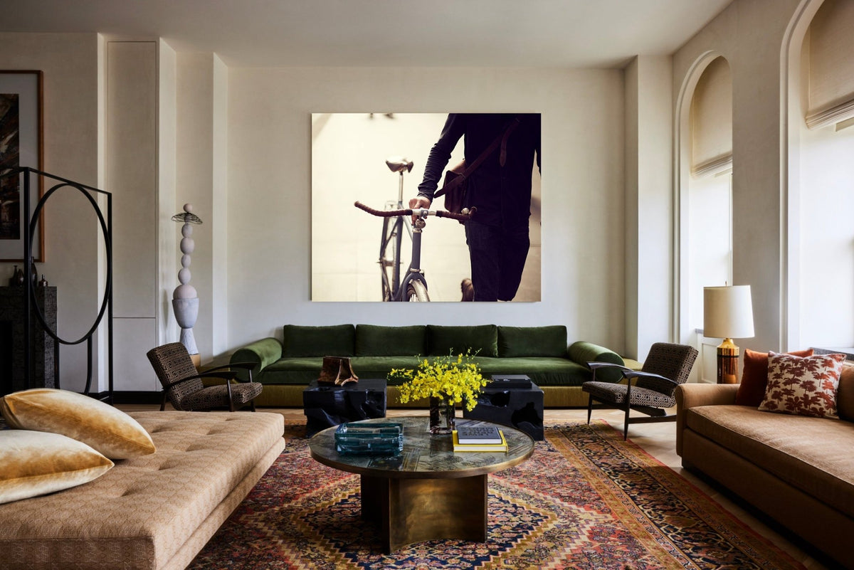 Detail shot from the 'Platform & Function' commuter bike art showing the bespoke Elian Commuter bike - cycling wall art by Cyclingprints.nl