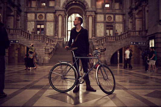 Commuter bike art 'The Arrival' - captured on the bespoke Elian Commuter bike in Antwerp, fine art print by Cyclingprints.nl