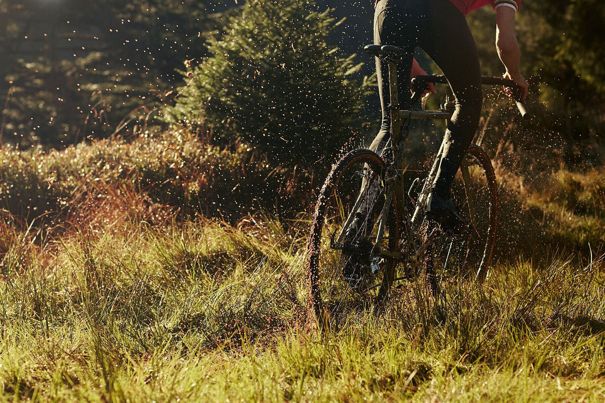 Cyclocross cycling print 'Get the balance right' - off-road cyclocross action on the bespoke Elian Cyclocross bike in the Vosges, France, fine art print by Cyclingprints.nl