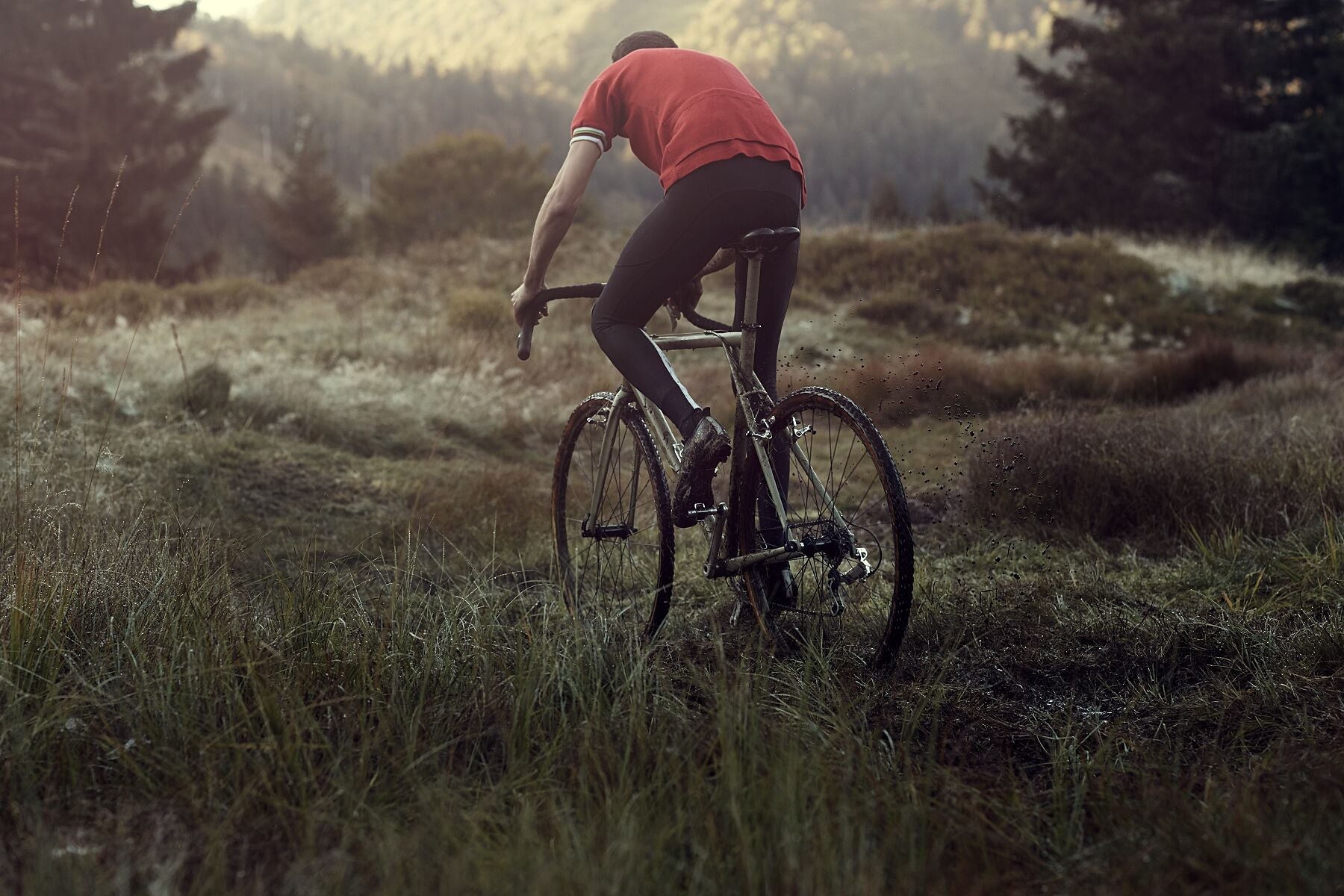 Elian Cyclocross Bike – Attracting Attention | Fine Art Cycling Print - Cyclingprints.nl