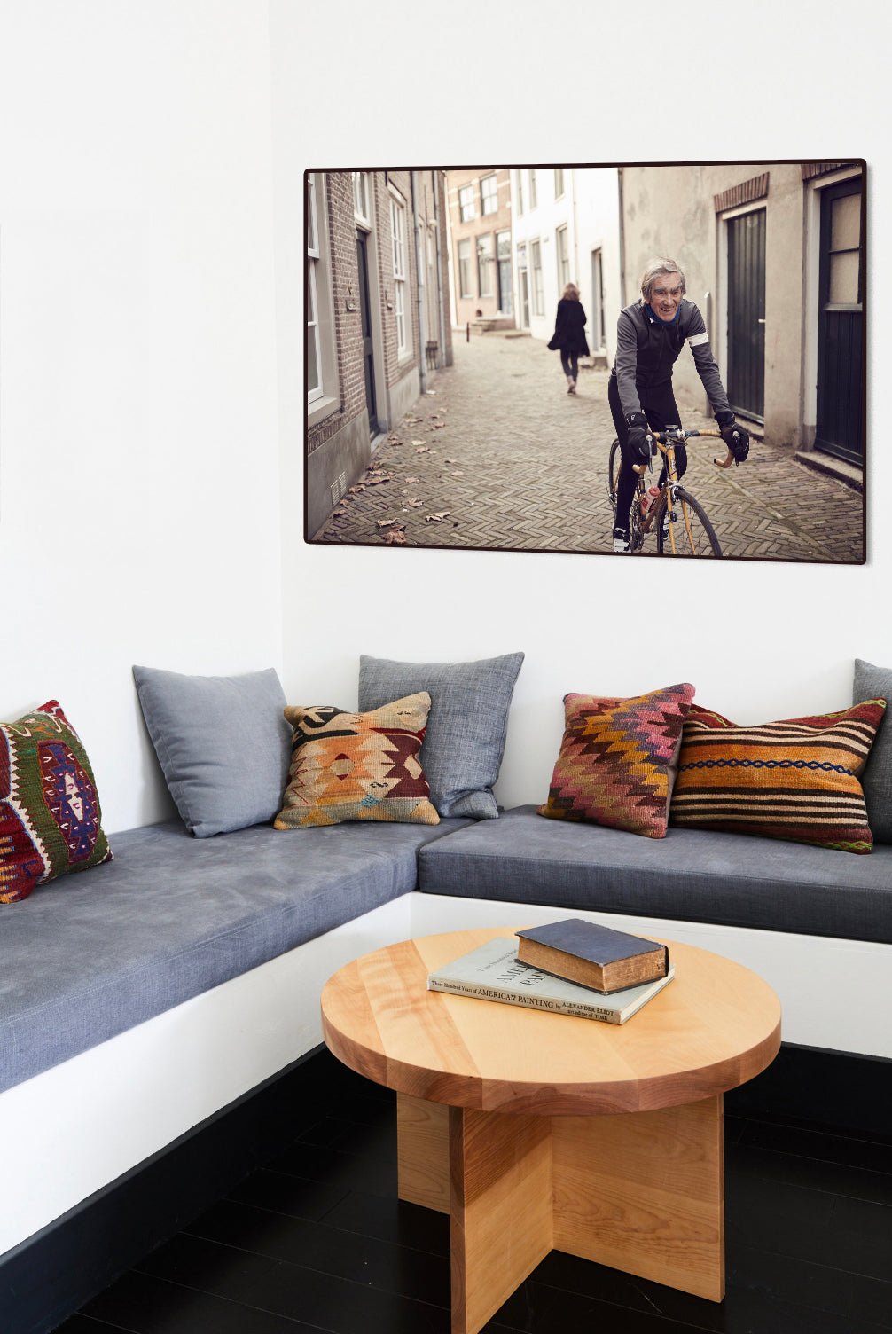 Detailfoto van de 'Streetview' Nederlandse wielerfotografie met een op maat gebouwde stalen fiets (gebouwd rond een jaren-80 Gazelle-frame) - wielrennen wanddecoratie door Cyclingprints.nl