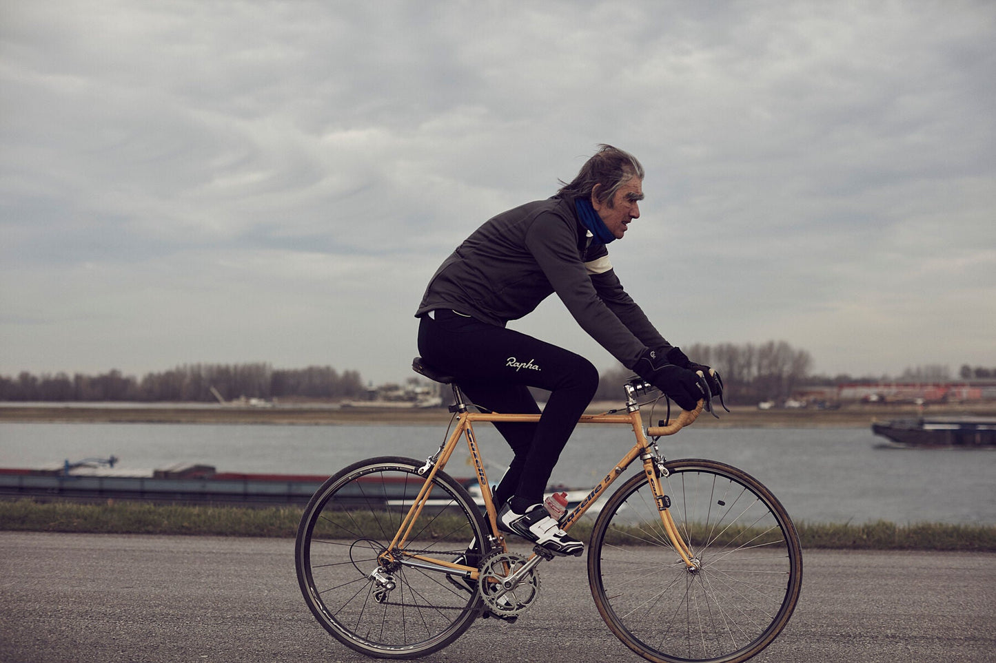 Man of Steel – Backbone & Barges | Cycling Portrait Print of Albert on His Steel Bike - Cyclingprints.nl