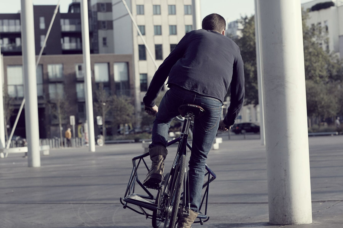 Elian Cargo Bike – Steer Here | A Fine Art Cycling Print - Cyclingprints.nl