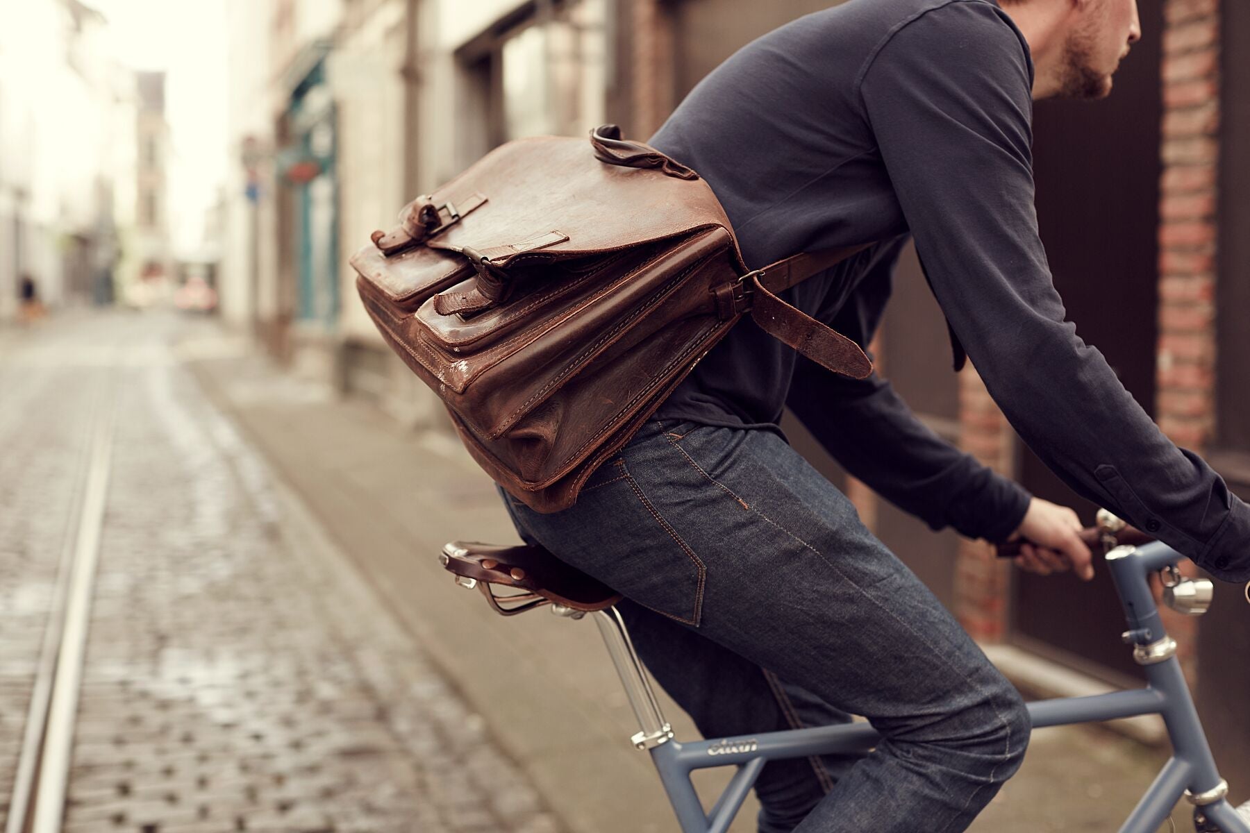 The Commuter Cycling Print - Fly By - Cyclingprints.nl